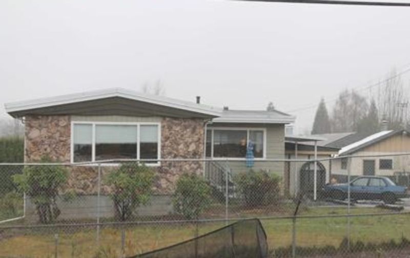 FEATURED LISTING: 29858 FRASER Highway Abbotsford