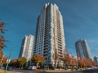 Photo 1: 2901 7088 SALISBURY Avenue in Burnaby: Highgate Condo for sale in "WEST" (Burnaby South)  : MLS®# R2738655