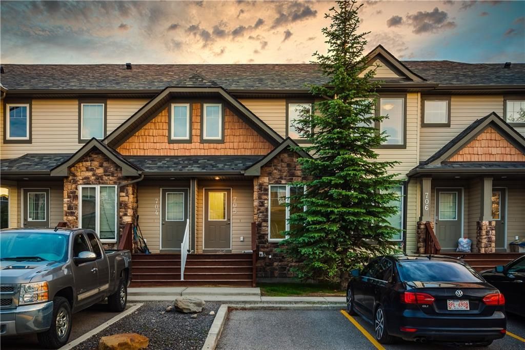 Main Photo: 705 2445 KINGSLAND Road SE: Airdrie Row/Townhouse for sale : MLS®# C4306186