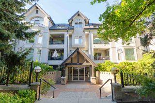 Photo 1: 306 55 E 10TH Avenue in Vancouver: Mount Pleasant VE Condo for sale in "Abbey Lane" (Vancouver East)  : MLS®# R2491184