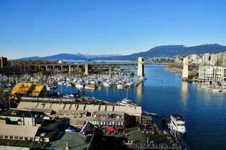 Photo 33: 108 1508 MARINER Walk in Vancouver: False Creek Condo for sale in "Mariner Walk" (Vancouver West)  : MLS®# R2033804