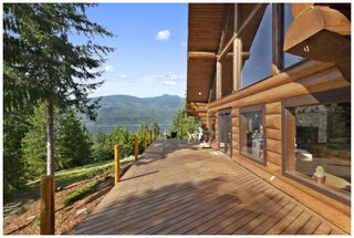 Photo 3: 5150 Eagle Bay Road in Eagle Bay: House for sale : MLS®# 10164548
