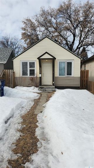 Photo 18: 209 K Avenue South in Saskatoon: Pleasant Hill Residential for sale : MLS®# SK962485