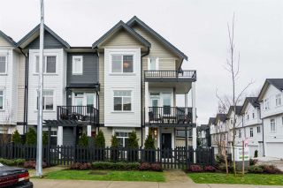 Photo 1: 1 7665 209 Street in Langley: Willoughby Heights Townhouse for sale in "Archstone-Yorkson" : MLS®# R2232525