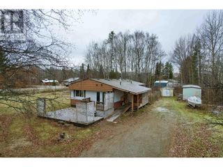 Photo 1: 1371 BASS ROAD in Quesnel: House for sale : MLS®# R2832531