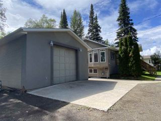 Photo 3: 4249 ARABIAN Road in Prince George: Emerald House for sale (PG City North (Zone 73))  : MLS®# R2482556