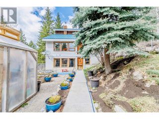 Photo 1: 1139 FISH LAKE Road in Summerland: House for sale : MLS®# 10309963