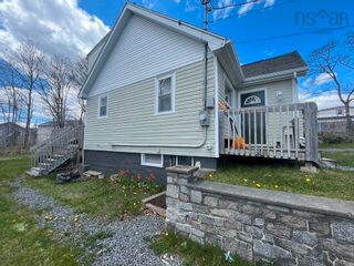 Photo 3: 51 Pinegrove Drive in Halifax: 7-Spryfield Residential for sale (Halifax-Dartmouth)  : MLS®# 202308504