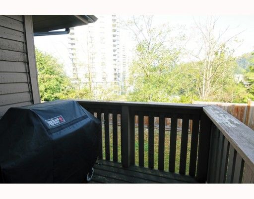 Photo 8: Photos: 504 LEHMAN Place in Port_Moody: North Shore Pt Moody Townhouse for sale in "Eagle Point" (Port Moody)  : MLS®# V783524