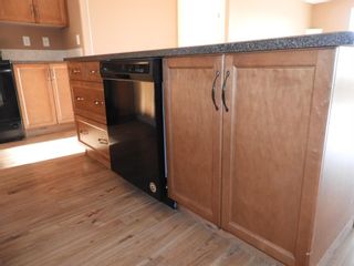 Photo 10: : Lacombe Apartment for sale : MLS®# A1143990