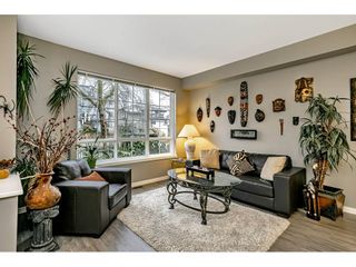 Photo 3: 113 2200 PANORAMA Drive in Port Moody: Heritage Woods PM Townhouse for sale in "QUEST" : MLS®# R2531757
