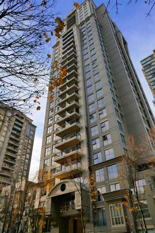 Photo 13: 407 969 RICHARDS Street in Vancouver: Downtown VW Condo for sale in "MONDRIAN II" (Vancouver West)  : MLS®# R2419984