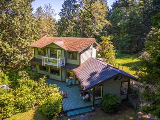 Photo 2: 7901 Trincoma Pl in Pender Island: GI Pender Island House for sale (Gulf Islands)  : MLS®# 908230