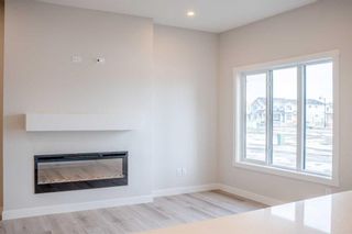 Photo 4: 204 Homestead Grove in Calgary: C-686 Detached for sale : MLS®# A2104978