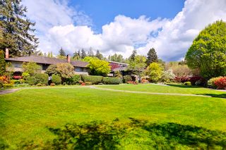 Photo 32: 703 235 KEITH Road in West Vancouver: Cedardale Condo for sale in "Spuraway Gardens" : MLS®# R2879708
