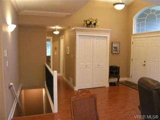 Photo 9: 785 Harrier Way in VICTORIA: La Bear Mountain House for sale (Langford)  : MLS®# 725087