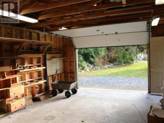 Photo 33: 6582 KLAHANIE DRIVE in Powell River: House for sale : MLS®# 17188