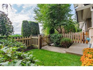 Photo 2: 7 5839 PANORAMA Drive in Surrey: Sullivan Station Townhouse for sale in "FOREST GATE" : MLS®# R2403338