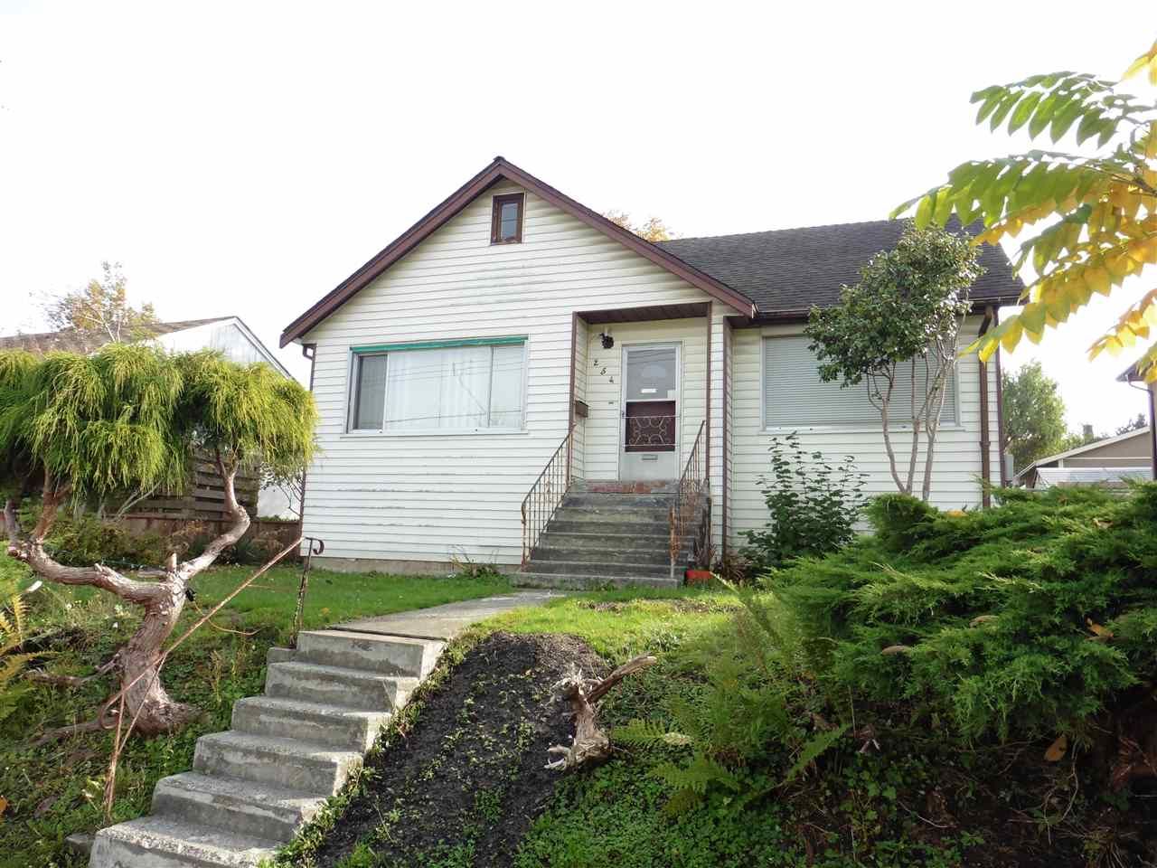 Photo 1: Photos: 254 SANDRINGHAM Avenue in New Westminster: GlenBrooke North House for sale : MLS®# R2222482