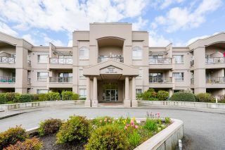 Photo 1: 323 2109 ROWLAND Street in Port Coquitlam: Central Pt Coquitlam Condo for sale in "Parkview Place" : MLS®# R2681449