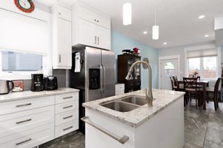 Photo 12: 7604 104 Avenue in Edmonton: Zone 19 House Half Duplex for sale : MLS®# E4271215