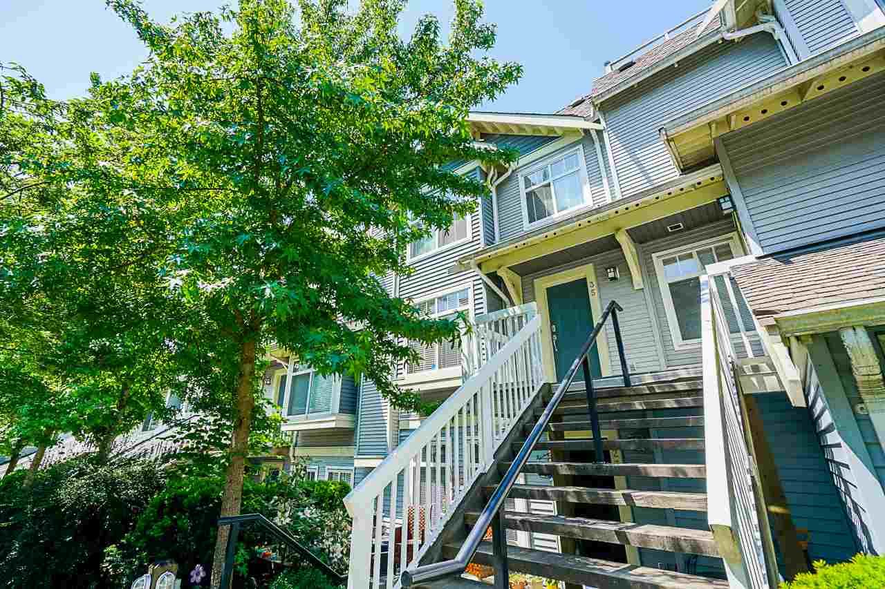 Main Photo: 35 7488 SOUTHWYNDE Avenue in Burnaby: South Slope Townhouse for sale in "LEDGESTONE I" (Burnaby South)  : MLS®# R2374262