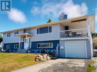 Photo 1: 3824 SELKIRK AVE in Powell River: House for sale : MLS®# 17972