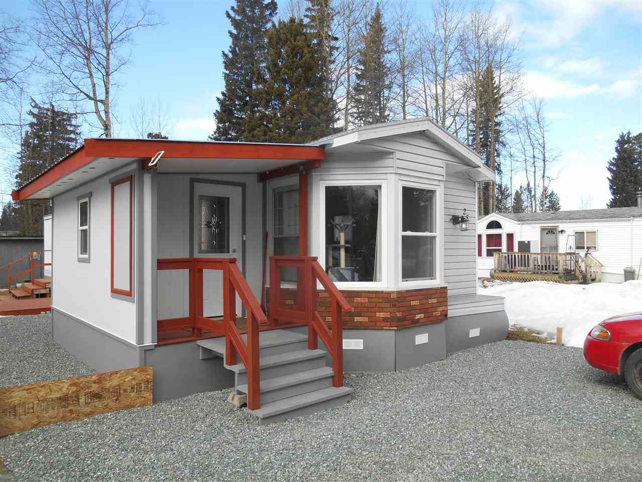 Main Photo: 25 8474 BUNCE Road in Prince George: Haldi Manufactured Home for sale in "TRAILER VILLAGE" (PG City South (Zone 74))  : MLS®# R2147074
