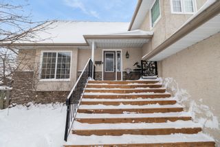 Photo 5: 15 Howard Kendel Place in Winnipeg: House for sale : MLS®# 202401397