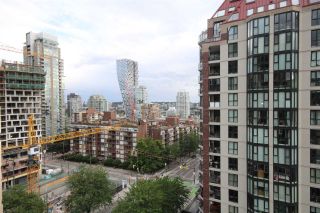 Photo 15: 1206 1003 BURNABY Street in Vancouver: West End VW Condo for sale (Vancouver West)  : MLS®# R2380953