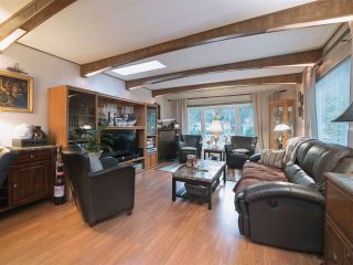 Photo 7: 8 2306 198 Street in Langley: Brookswood Langley Manufactured Home for sale in "Cedar Lane Park" : MLS®# R2237206