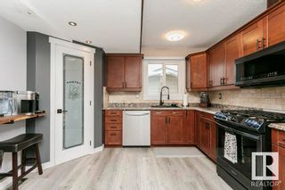 Photo 12: 2065 74 Street in Edmonton: Zone 29 House for sale : MLS®# E4372557