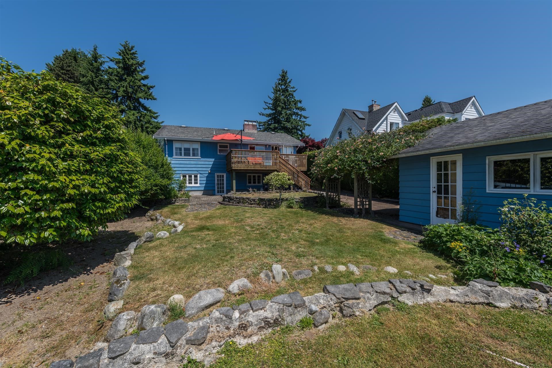 Photo 19: Photos: 2346 HAYWOOD Avenue in West Vancouver: Dundarave House for sale : MLS®# R2615816