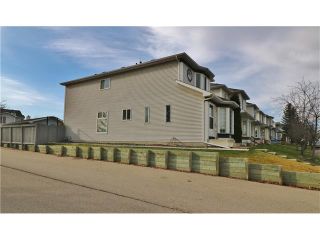 Photo 28: 100 RIVER ROCK CI SE in Calgary: Riverbend House for sale : MLS®# C4088178