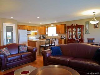 Photo 5: 2462 TIGER MOTH PLACE in COMOX: Z2 Comox (Town of) House for sale (Zone 2 - Comox Valley)  : MLS®# 569067