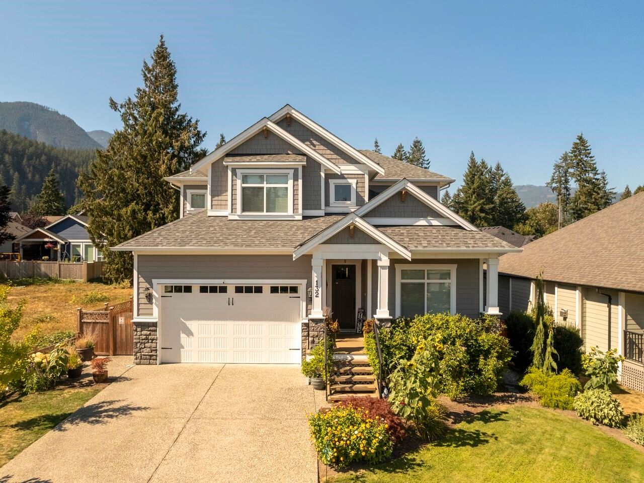 Main Photo: 132 14500 MORRIS VALLEY Road in Mission: Lake Errock House for sale in "Eagle Point Estates" : MLS®# R2808155