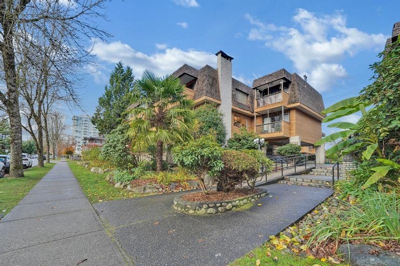 FEATURED LISTING: 307 - 2277 30TH Avenue East Vancouver