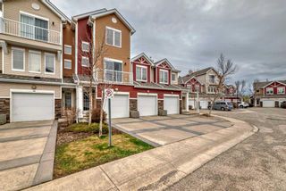 Photo 2: 114 Chaparral Ridge Park SE in Calgary: Chaparral Row/Townhouse for sale : MLS®# A2124890