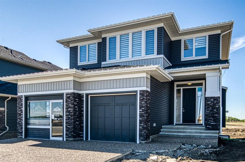 FEATURED LISTING: 608 West Lakeview Drive Chestermere
