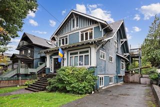 Photo 2: 224 W 13TH Avenue in Vancouver: Mount Pleasant VW House for sale in "City Hall" (Vancouver West)  : MLS®# R2626143