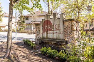 Photo 4: 5 20350 68 Avenue in Langley: Willoughby Heights Townhouse for sale in "Sundridge" : MLS®# R2873904