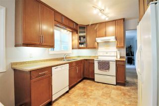 Photo 4: 6484 TRENT Street in Chilliwack: Sardis West Vedder Rd House for sale (Sardis)  : MLS®# R2074222