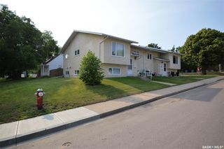 Photo 4: 810 7th Avenue Northwest in Moose Jaw: Central MJ Residential for sale : MLS®# SK939333