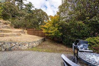Photo 13: 1204 Politano Pl in VICTORIA: SW Strawberry Vale House for sale (Saanich West)  : MLS®# 822963