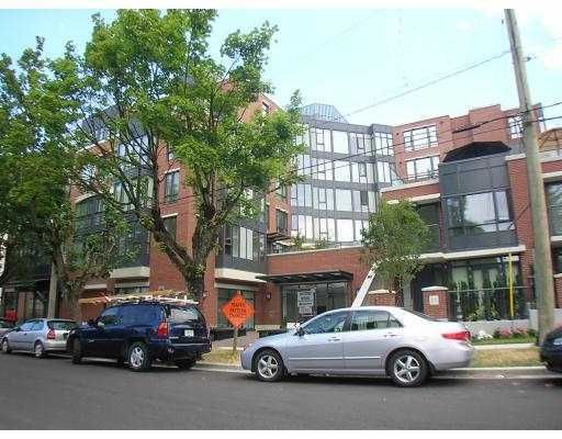 Main Photo: 429 3228 TUPPER Street in Vancouver: Cambie Condo for sale in "THE OLIVE" (Vancouver West)  : MLS®# V658201