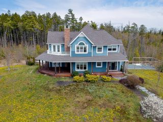 Photo 1: 228 Taylor Drive in Windsor Junction: 30-Waverley, Fall River, Oakfield Residential for sale (Halifax-Dartmouth)  : MLS®# 202111626