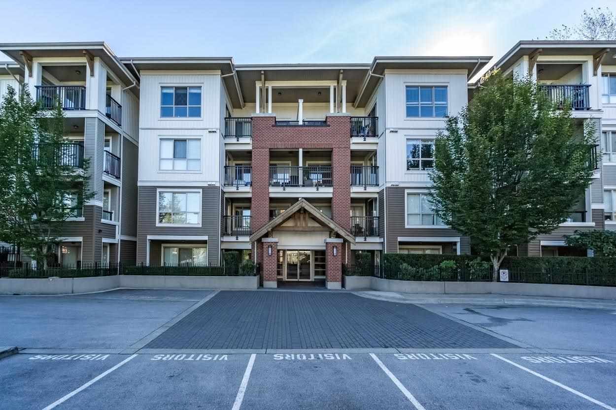 Photo 4: Photos: A310 8929 202ND Street in Langley: Walnut Grove Condo for sale in "The Grove" : MLS®# R2134148
