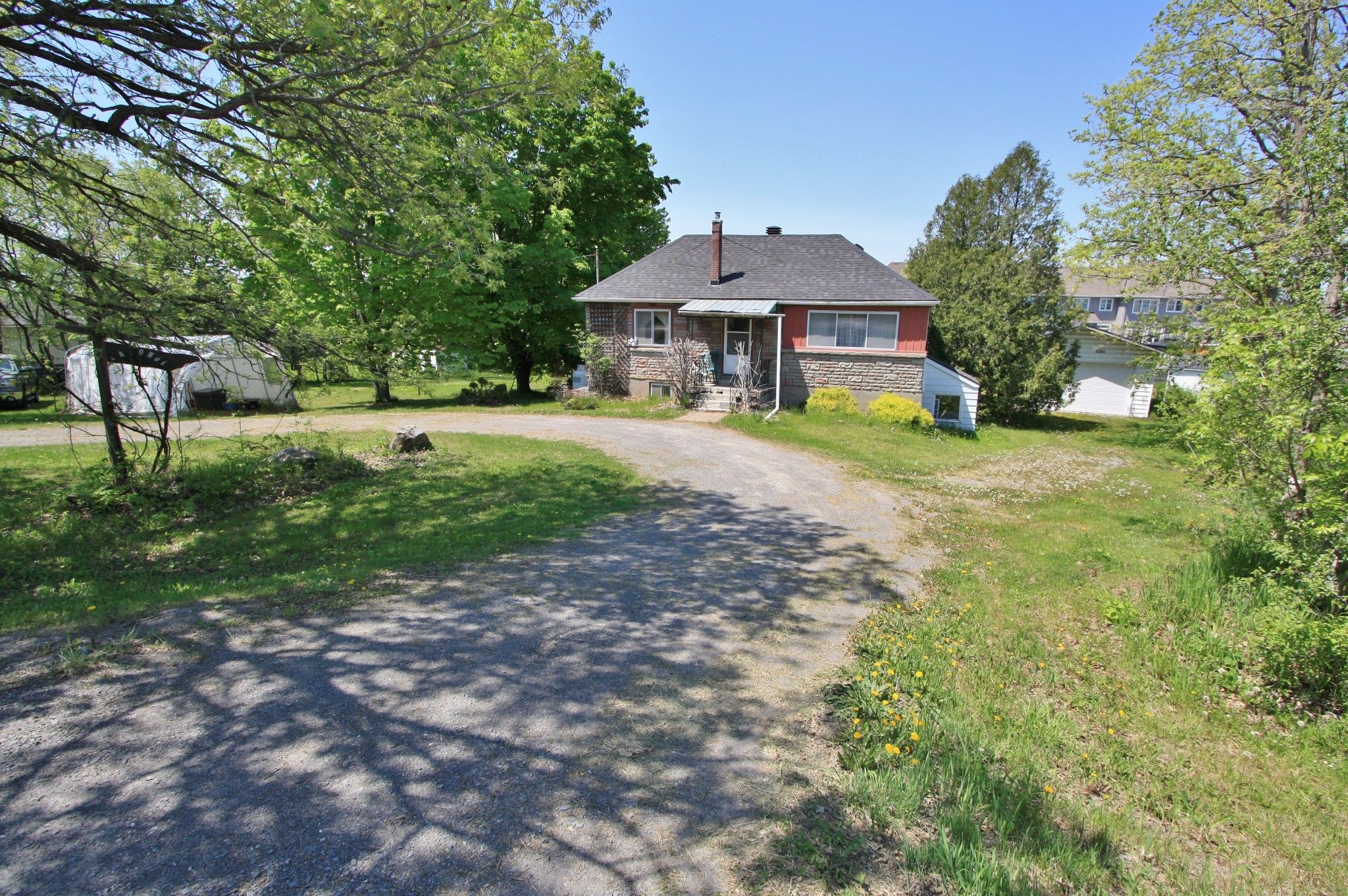 Main Photo: 1241 Old Montreal Road in Ottawa: House for sale (Camelot) 