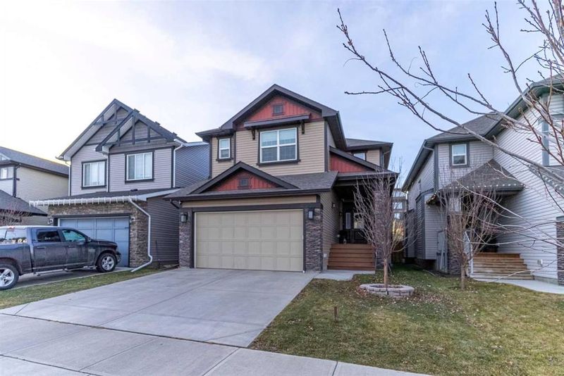 FEATURED LISTING: 292 Hillcrest Drive Southwest Airdrie