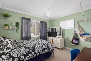 Photo 11: 15651 THRIFT Avenue: White Rock House for sale (South Surrey White Rock)  : MLS®# R2876569
